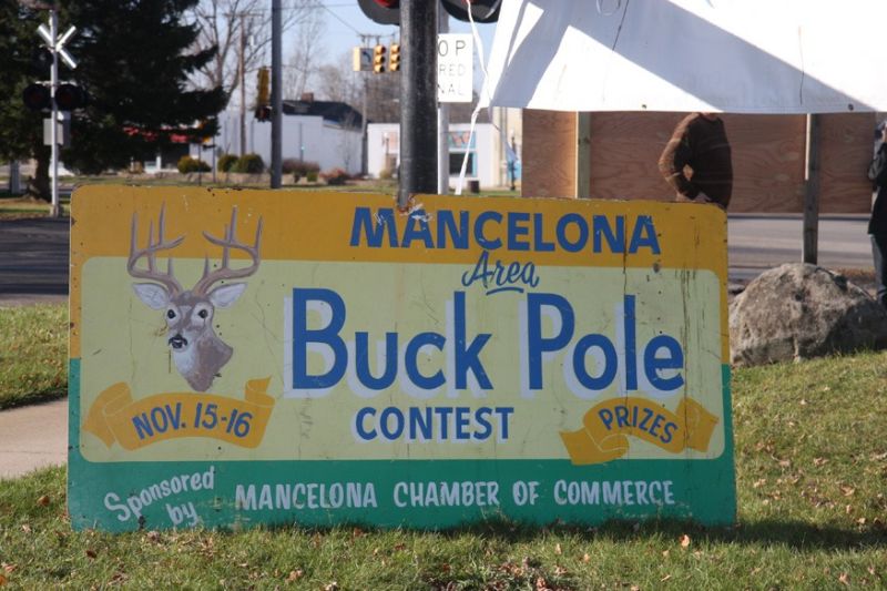 20151115 mancelona 61st buck pole 2015