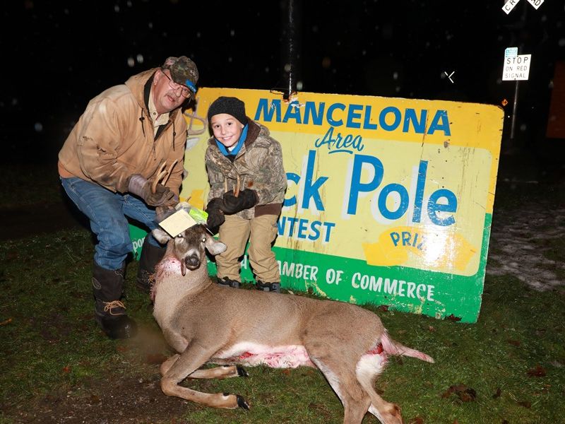 20171115 mancelona buck pole 63rd