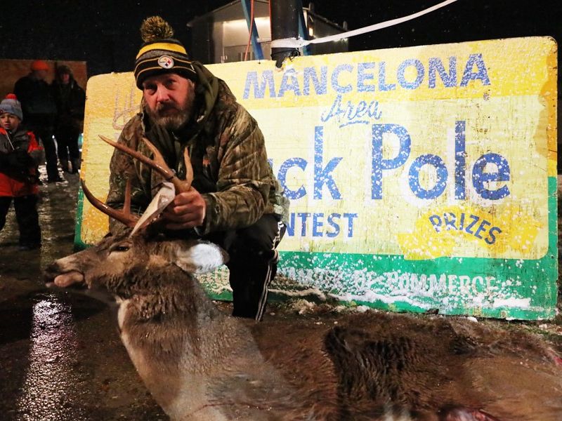 20221115 mancelona 68th buck pole 2022