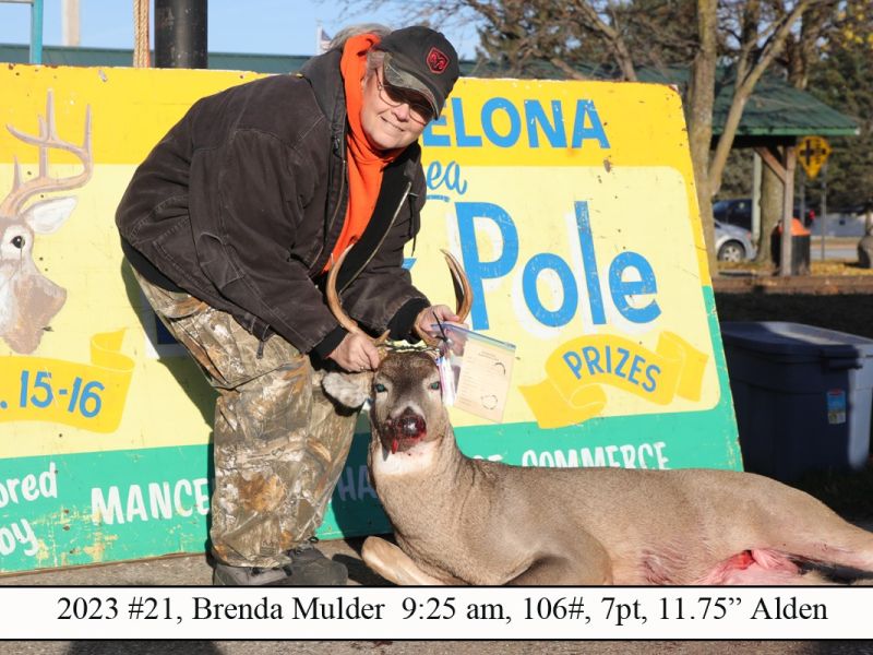 2023 brenda mulder  buck pole banner